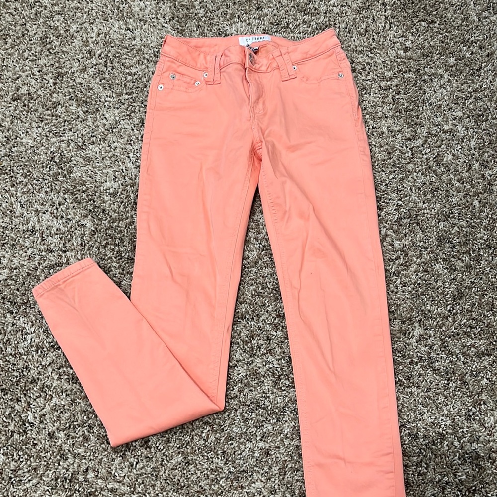 Skinny jeans